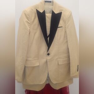 WangYue 3Piece Tan w/Black accent Mens Tuxedo